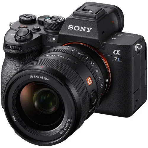 Sony A7S III camera showcasing its low-light video capabilities and excellent performance in dark environments.